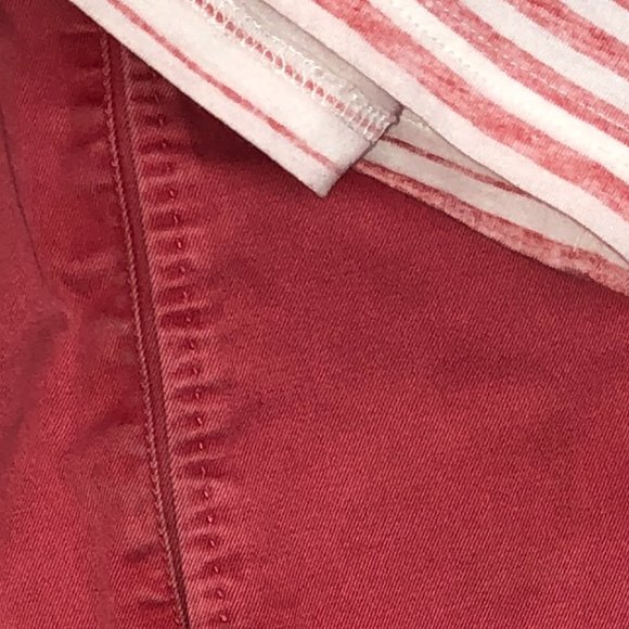 Men's Twill Shorts and  T-shirt Combo Set - Picture 8 of 15